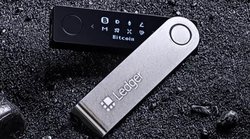 Ledger 推出全新加密和 NFT 硬件钱包，纪念推出 10 周年缩略图